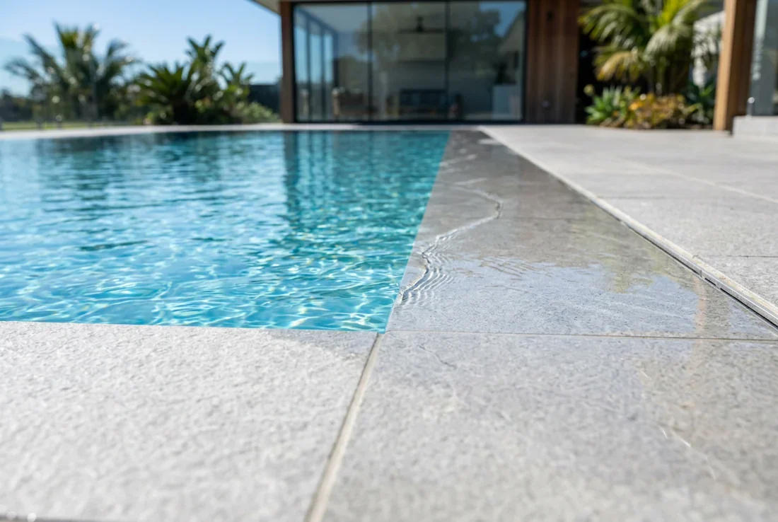 Schéma technique fonctionnement piscine ligne d'eau haute